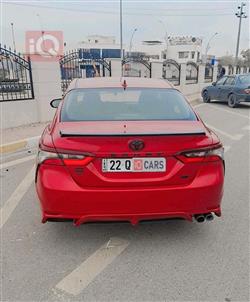 تۆیۆتا کامری